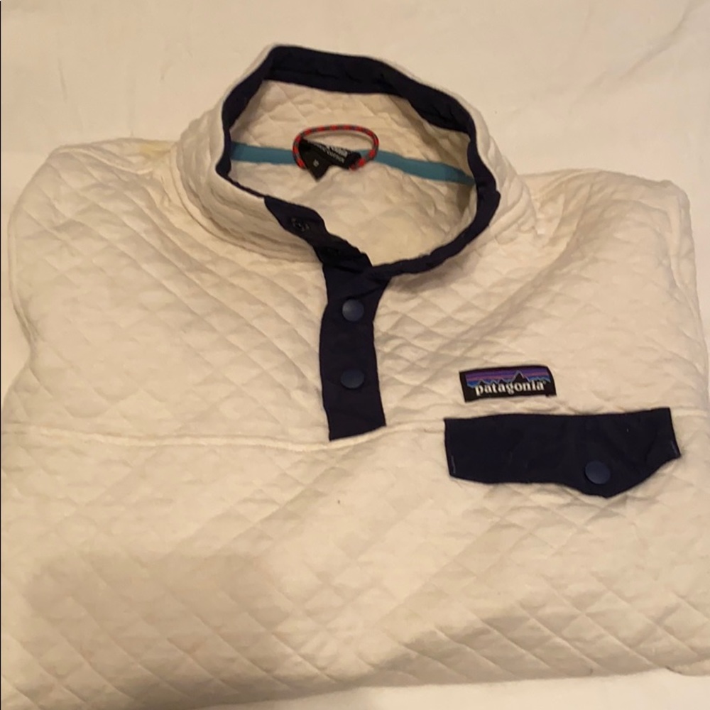 Patagonia quilted snap fleece